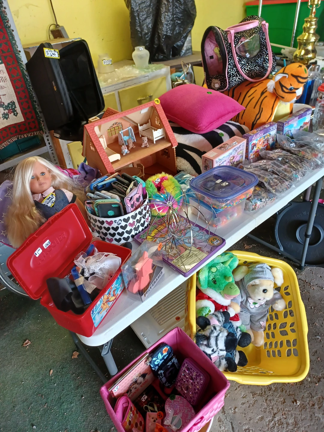 Garage Sale June 5th, 6th & 7th 9am - 5pm - photo 4