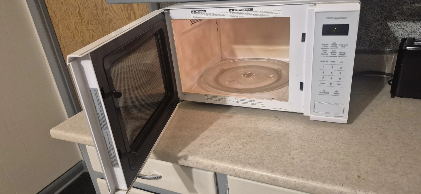 Panasonic 1100W High Power Microwave - photo 2