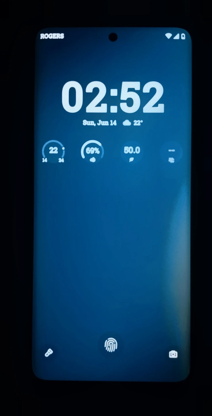 Motorola Edge 2025 - photo 2