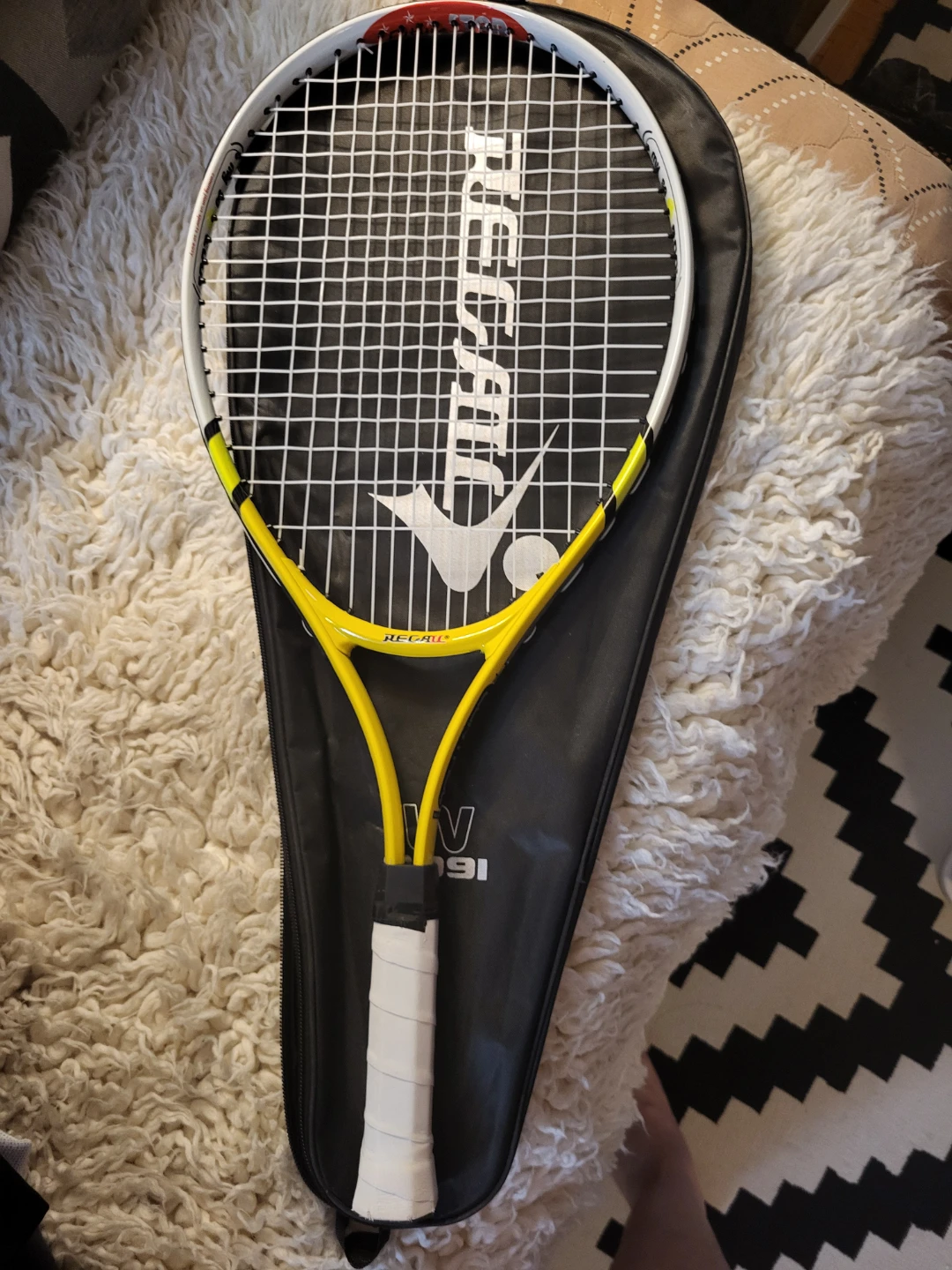 Regail Tennis Racquet with Case ⚽️