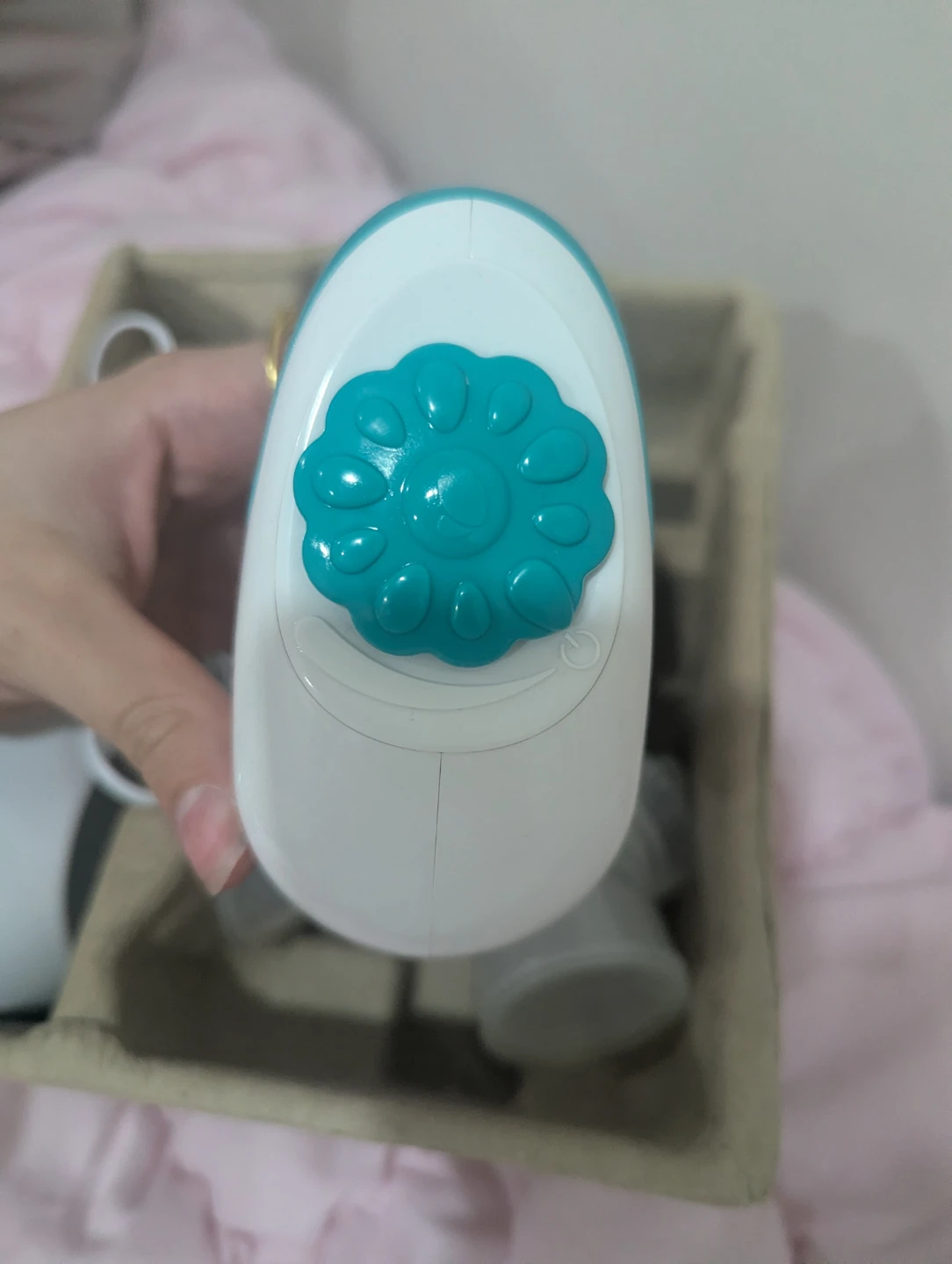 Evenflo Advanced Single Electric Breast Pump - photo 4