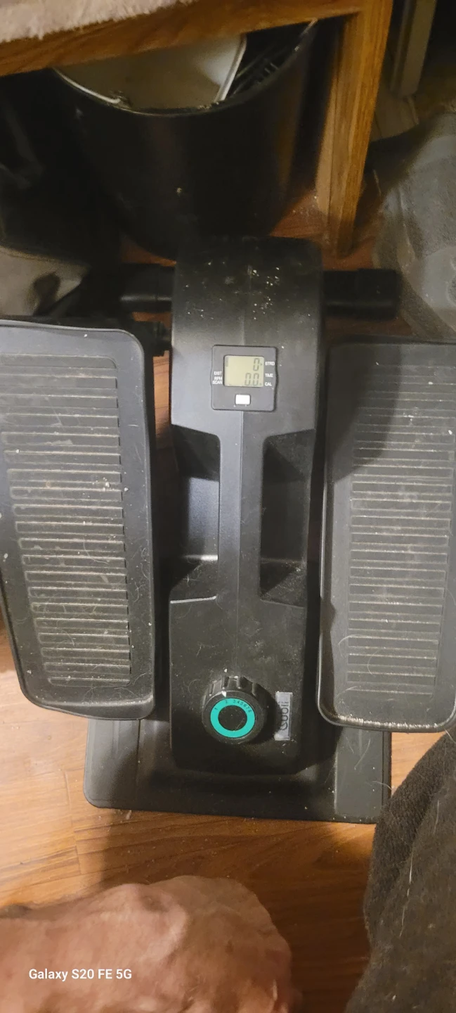 Cubii Compact Under Desk Elliptical F3A2