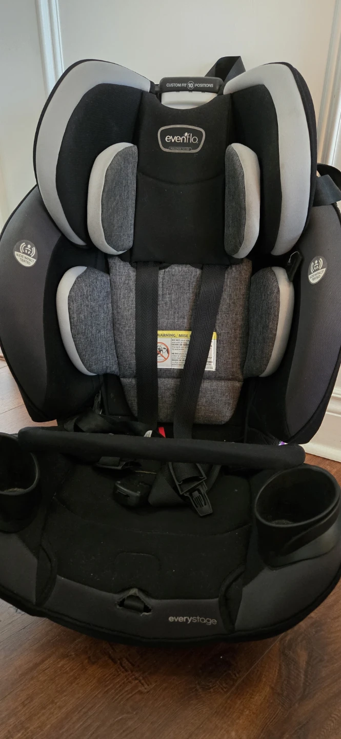 Evenflo EveryStage DLX All-in-One Car Seat - photo 3