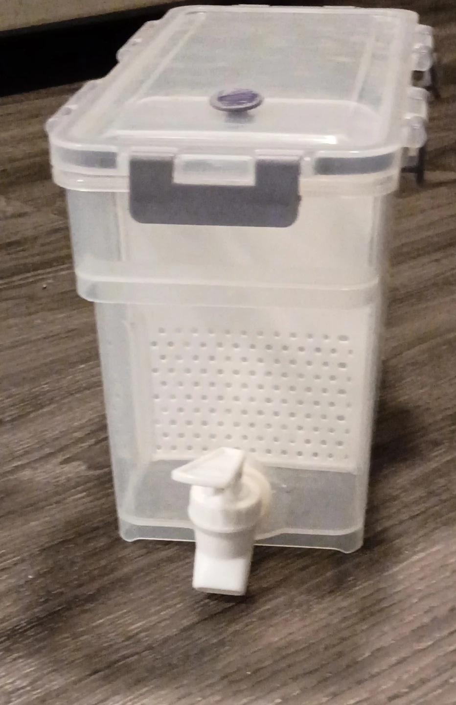 Clear Plastic Water Dispenser with Spigot
