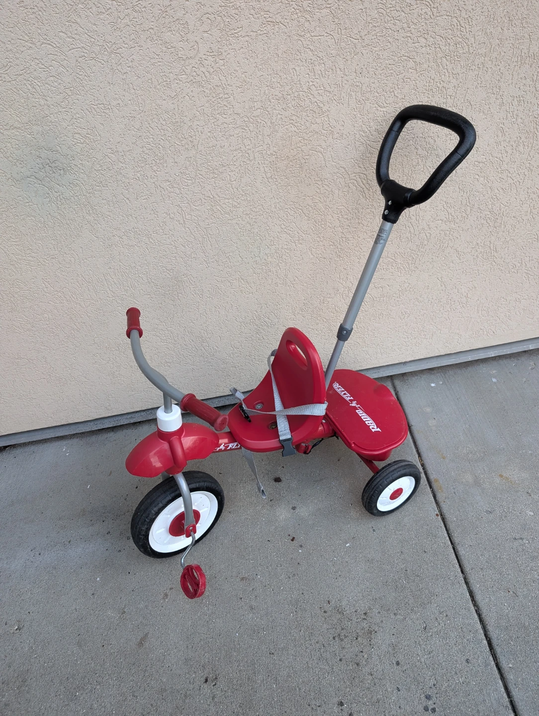 Radio Flyer Tricycle with Parent Handle - photo 3
