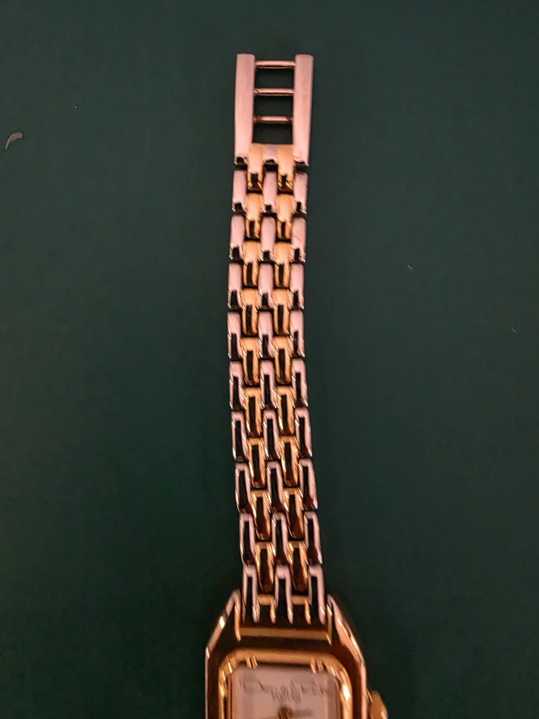 Vintage Oscar de la Renta Parfums Quartz Watch - photo 2