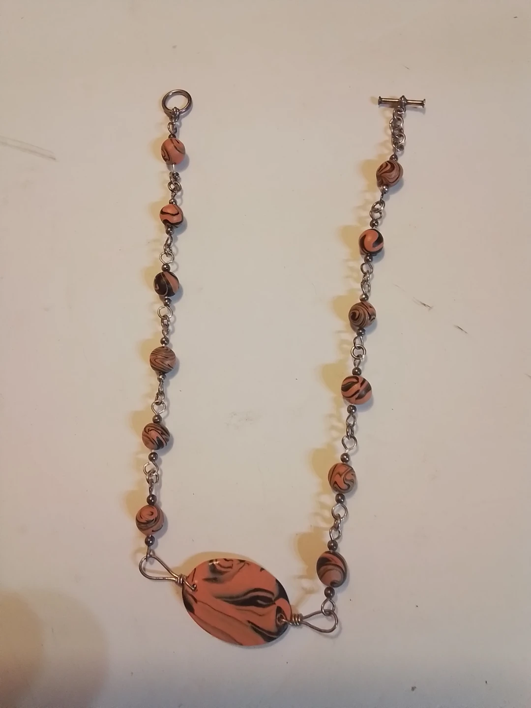 Orange and black swirl bead necklace - photo 3
