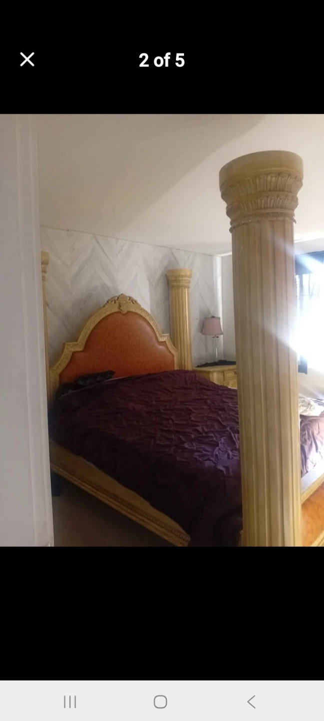 Antique Style Bedroom Set - photo 4
