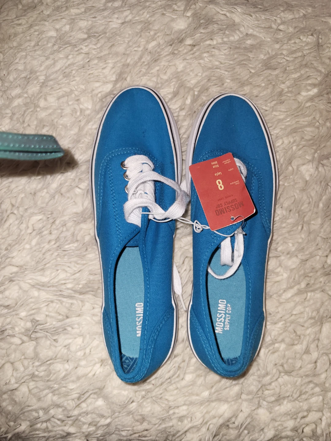 ⚽️ Mossimo Supply Co. Blue Canvas Sneakers - Size 8