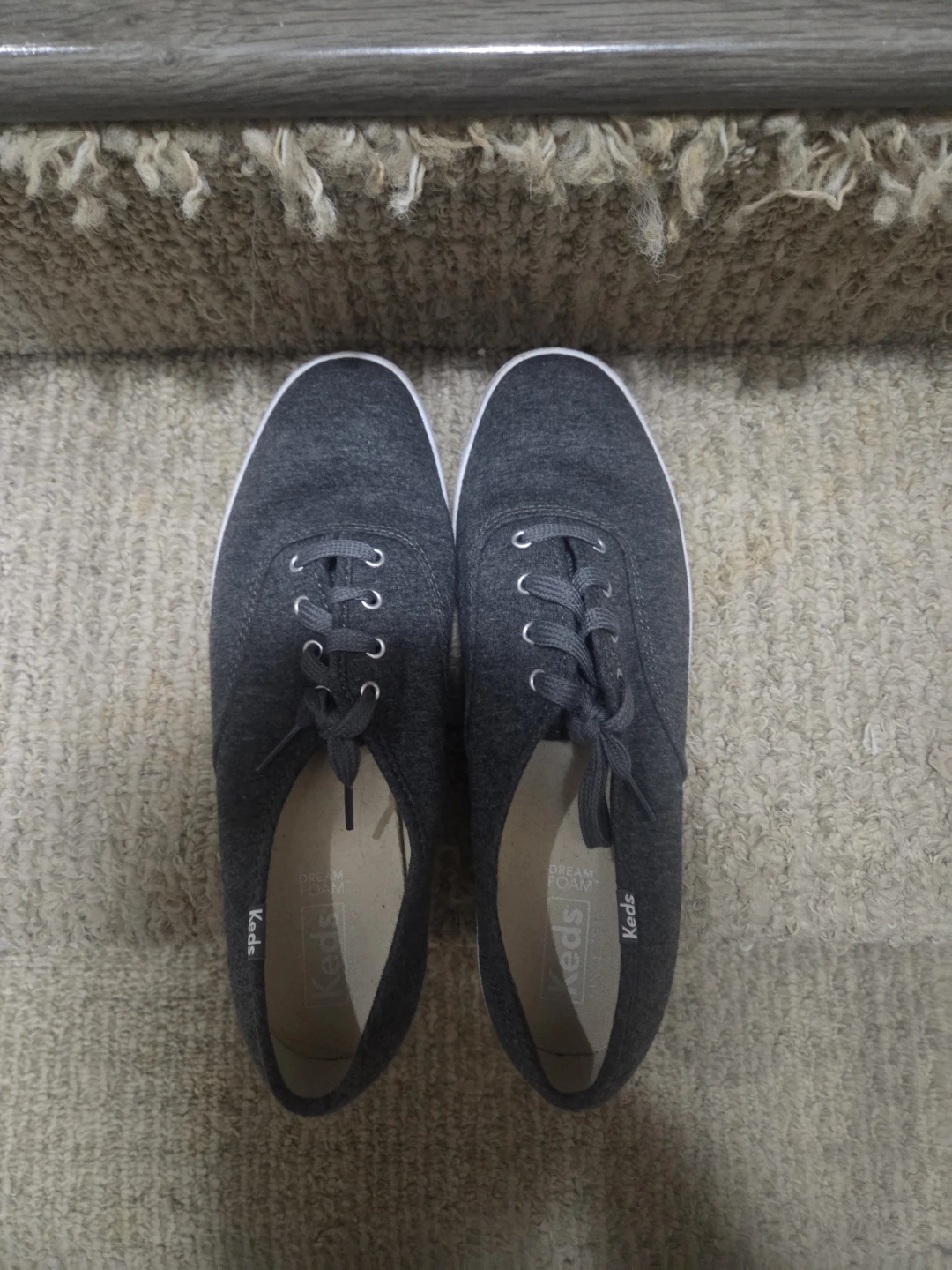 Brand New Keds Women’s Dream Foam Sneakers - Size 8