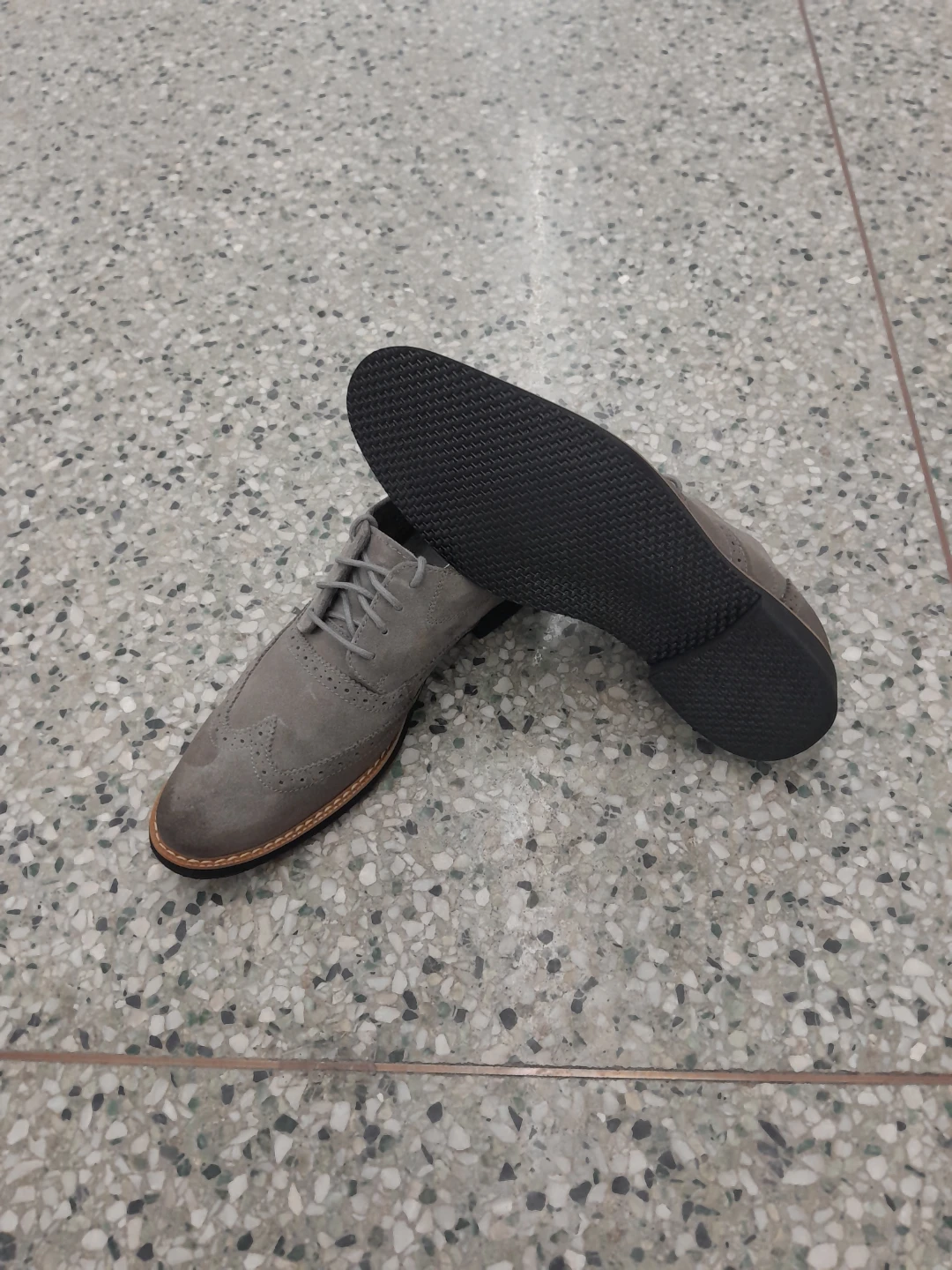 Grey Suede Wingtip Brogues Men's Size 9 - photo 5