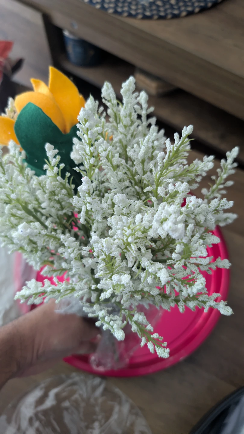 Artificial Flower Bouquet - White Sprigs