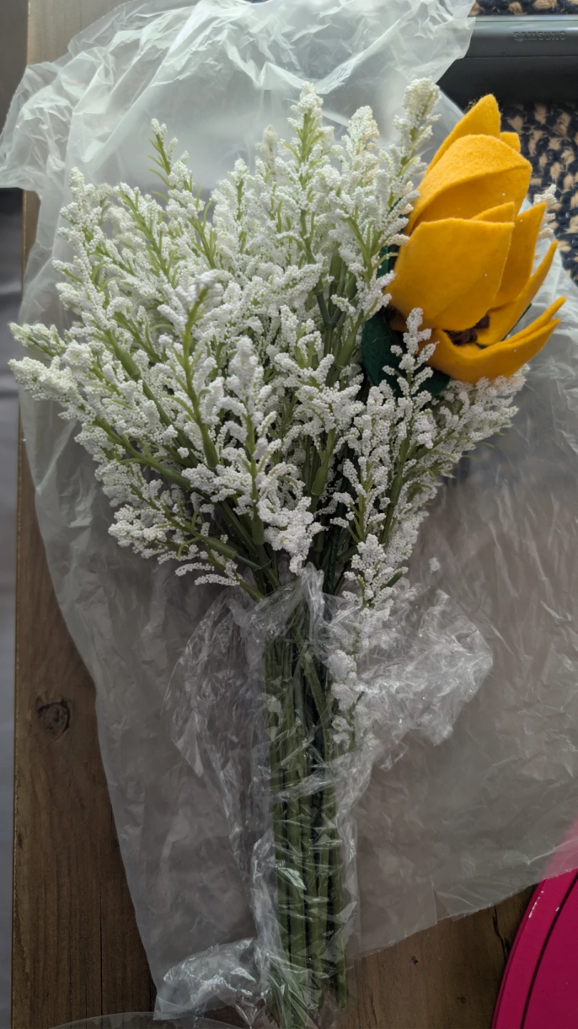 Artificial Flower Bouquet - White Sprigs - photo 3