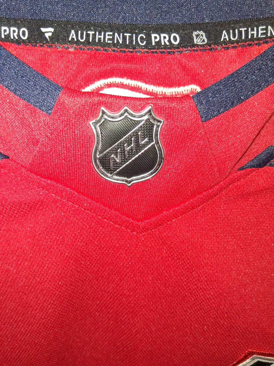 Fanatics Washington Capitals McMichael #24 Hockey Jersey - photo 3
