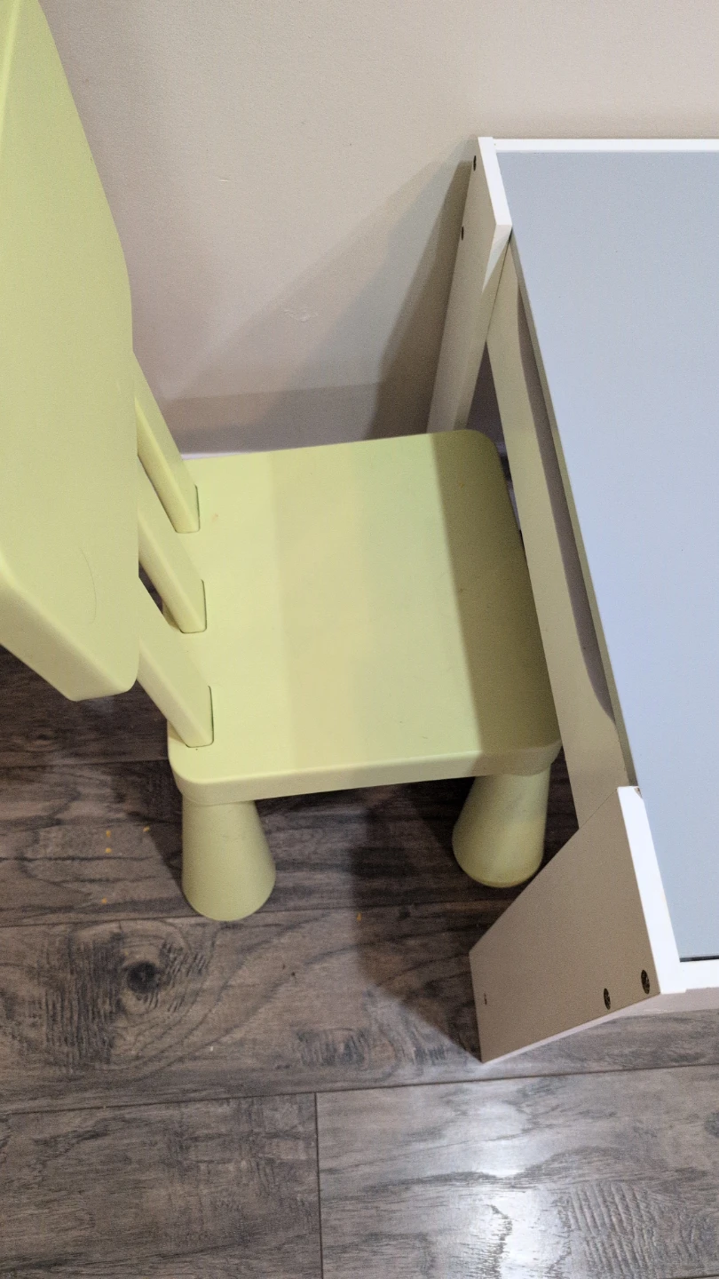 Kids Table and Chair Set - photo 2