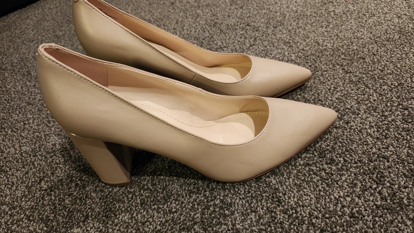 Marc Fisher Women's Pointed Toe Pumps - Size 7M ⚽ - photo 3
