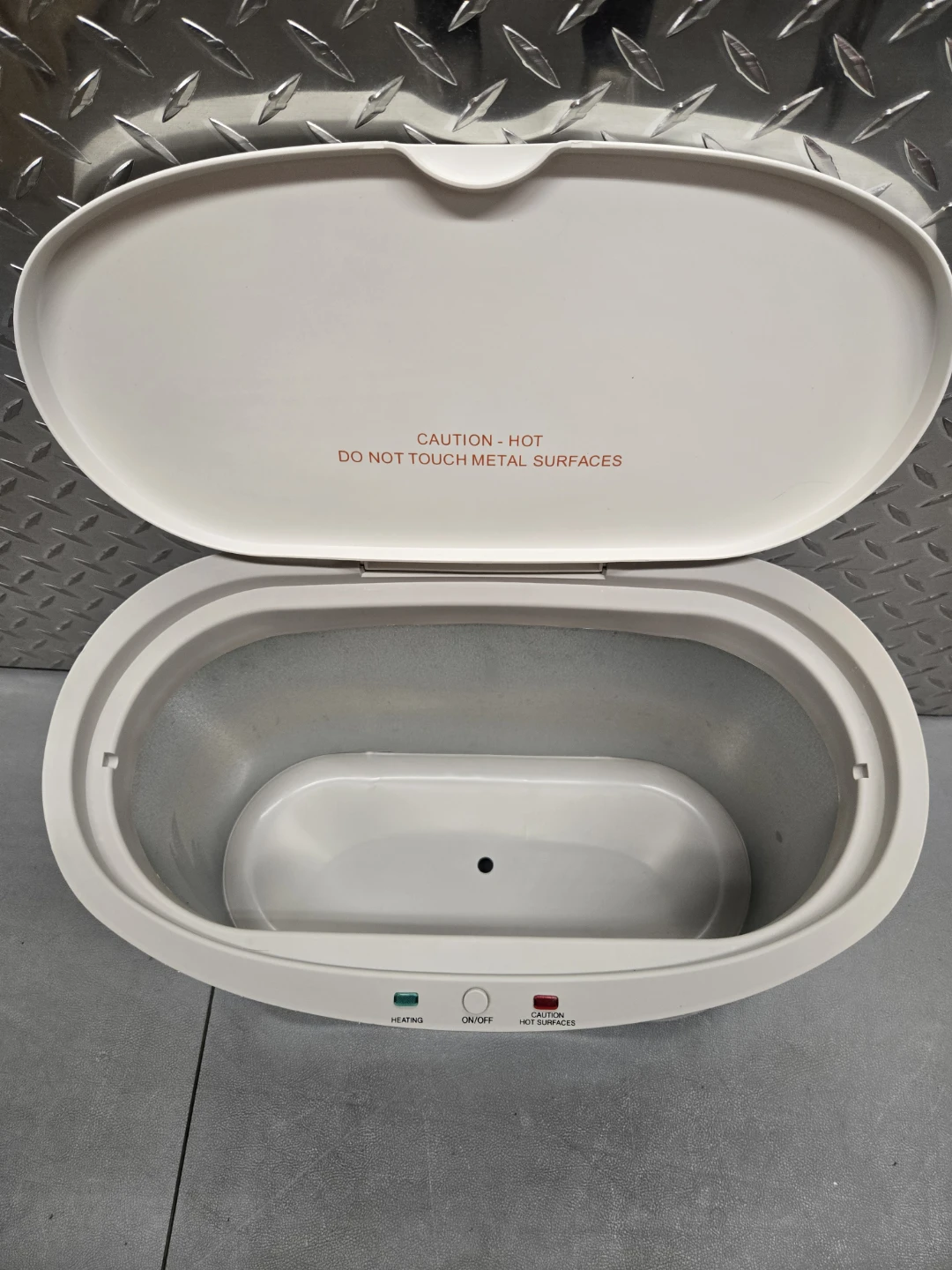 Brookstone TowelSpa Large Towel Warmer / Heater - photo 4