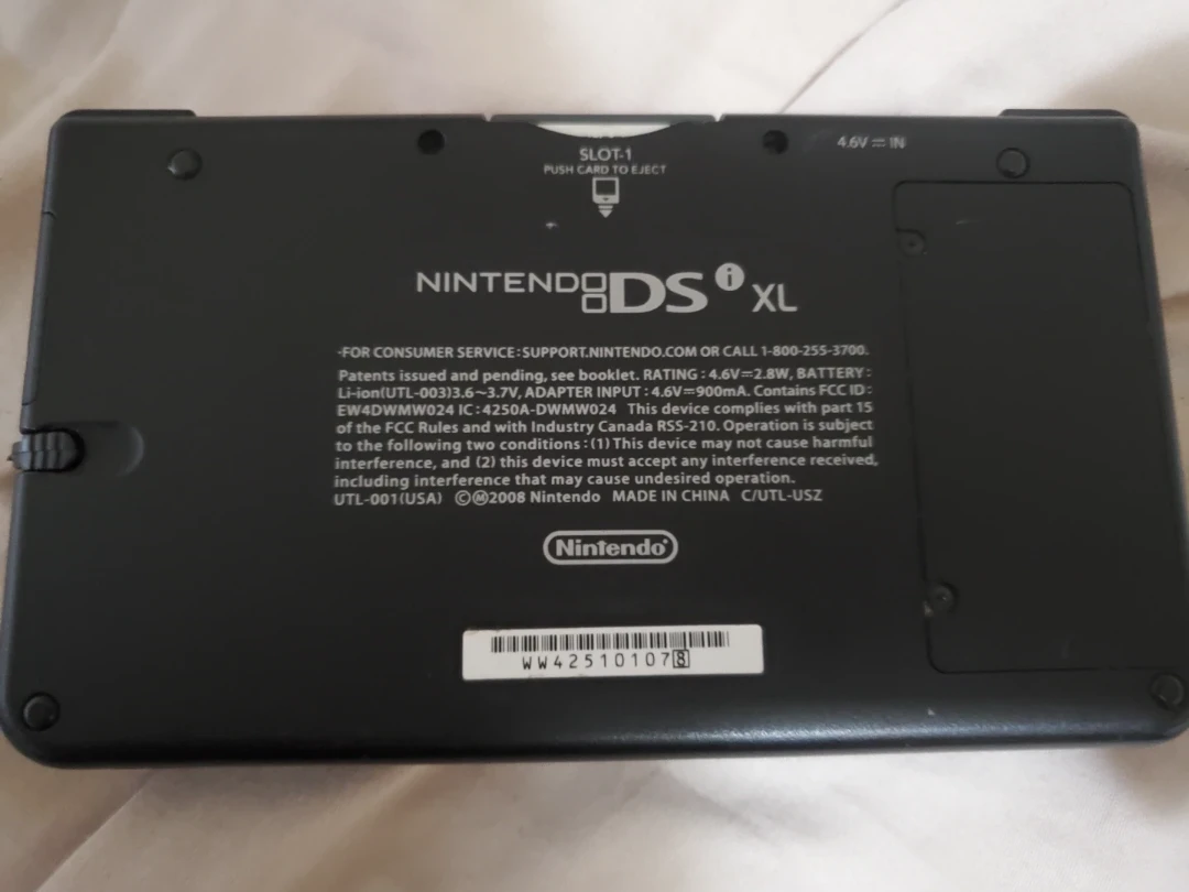 Red Nintendo DSi XL Mario 25th Anniversary Edition - photo 5