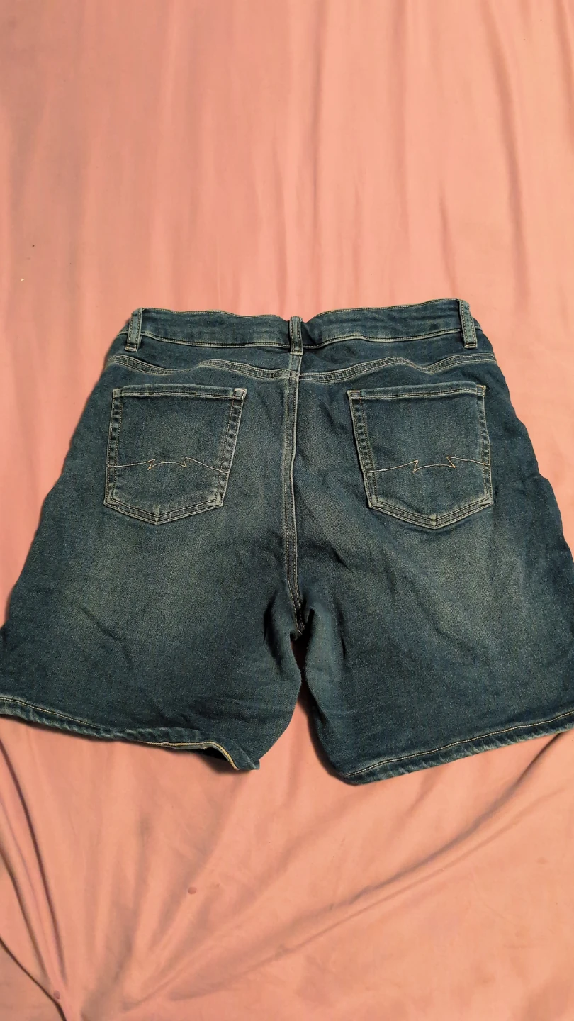 3 pairs of stretchy Women's Denim & Black Shorts Size 12 - photo 5