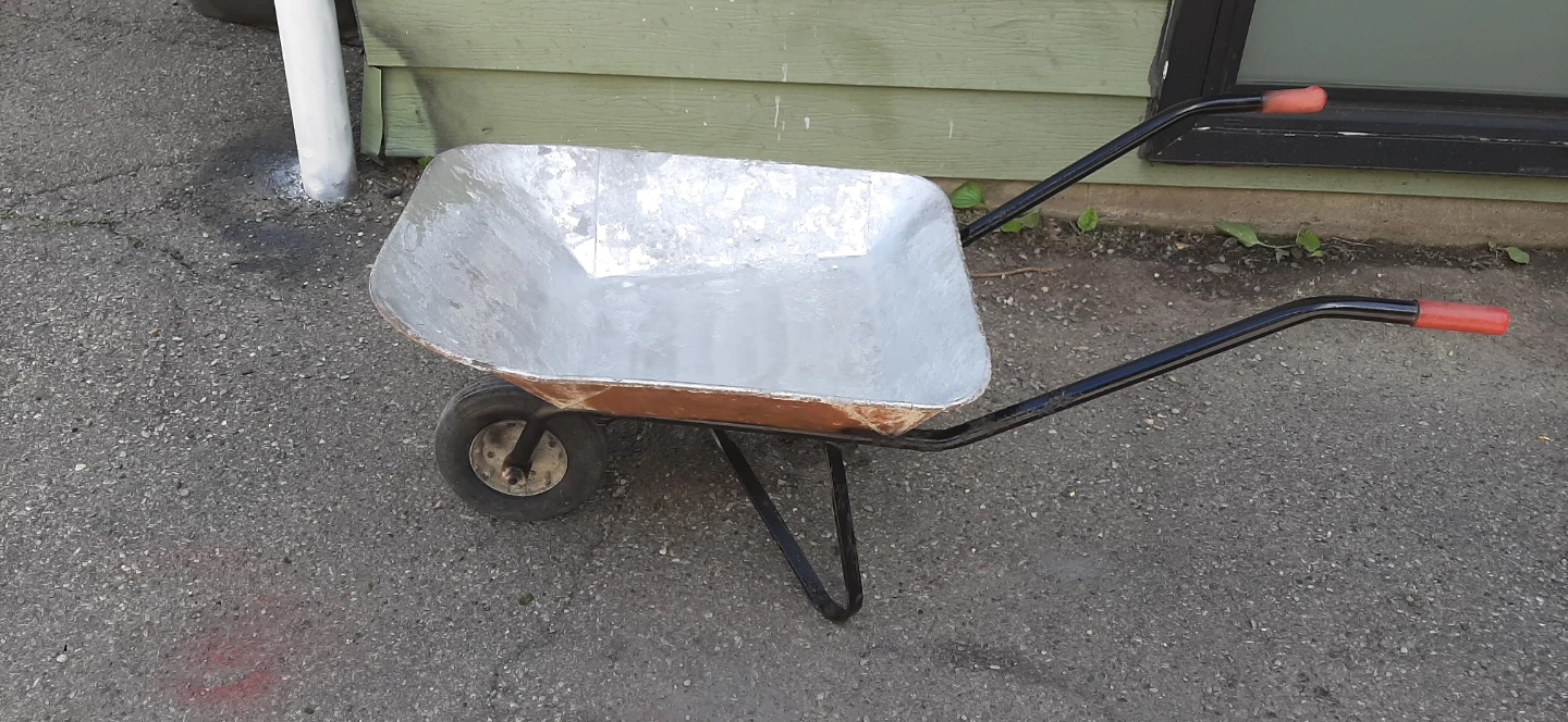 Galvanized Compact Steel Wheelbarrow