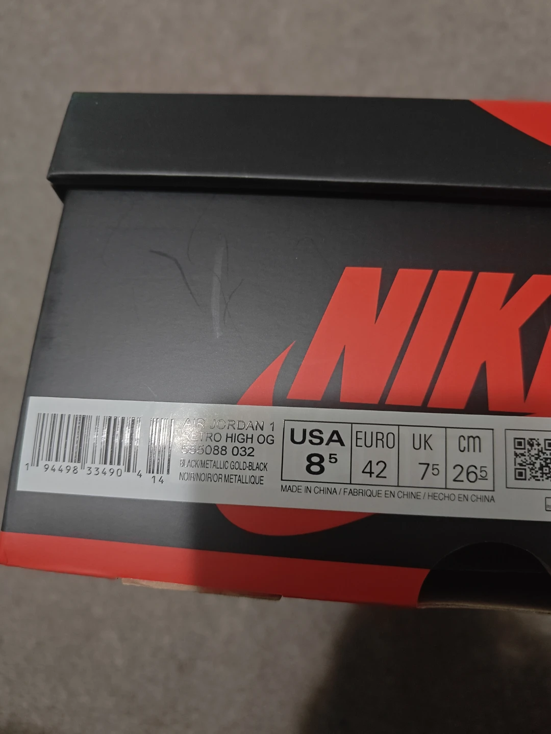 Jordan 1high Retro black metallic gold - photo 4