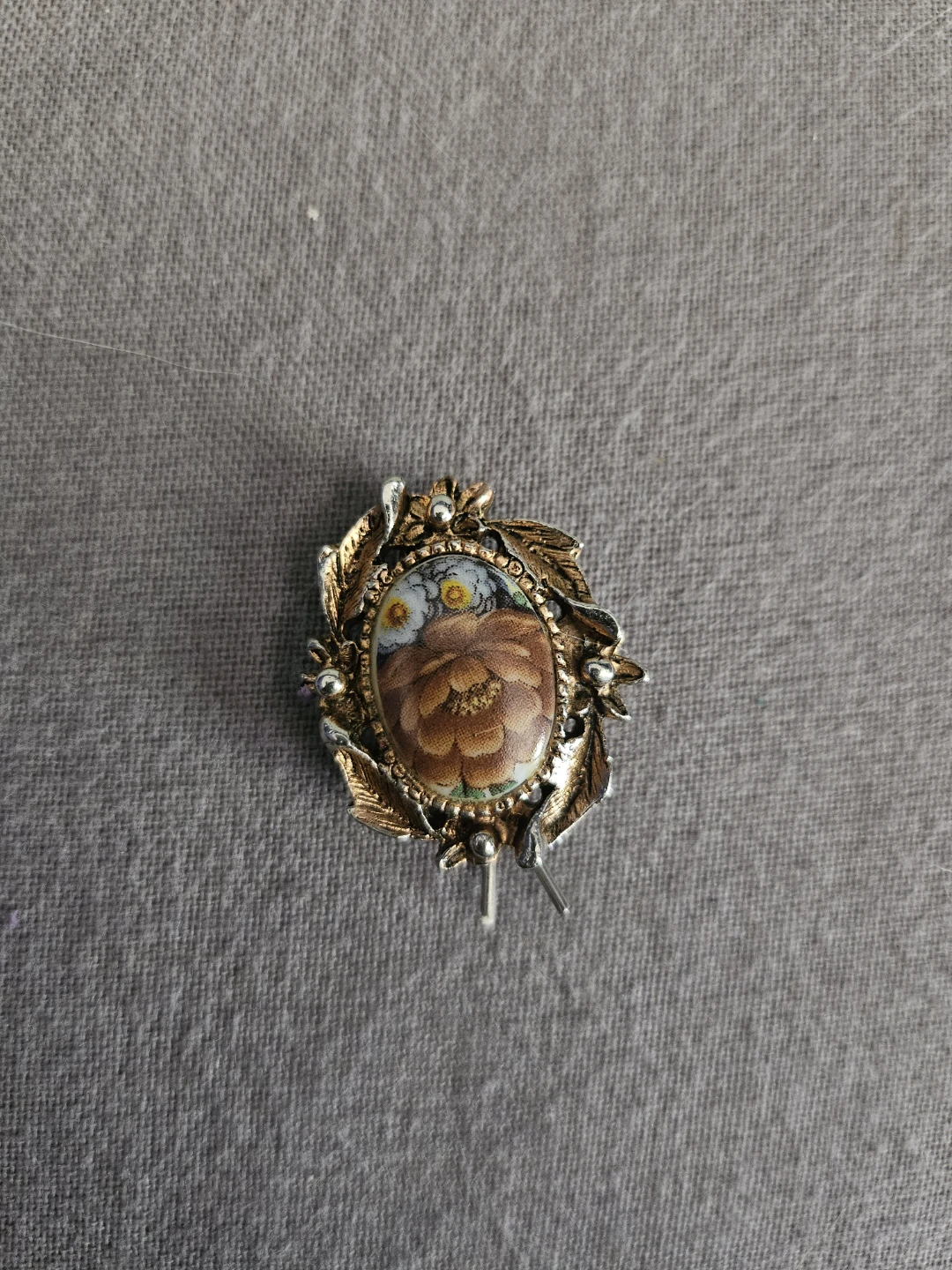 Vintage Floral Brooch Pin
