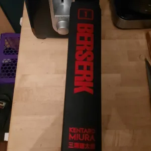 Berserk deluxe edition #1
