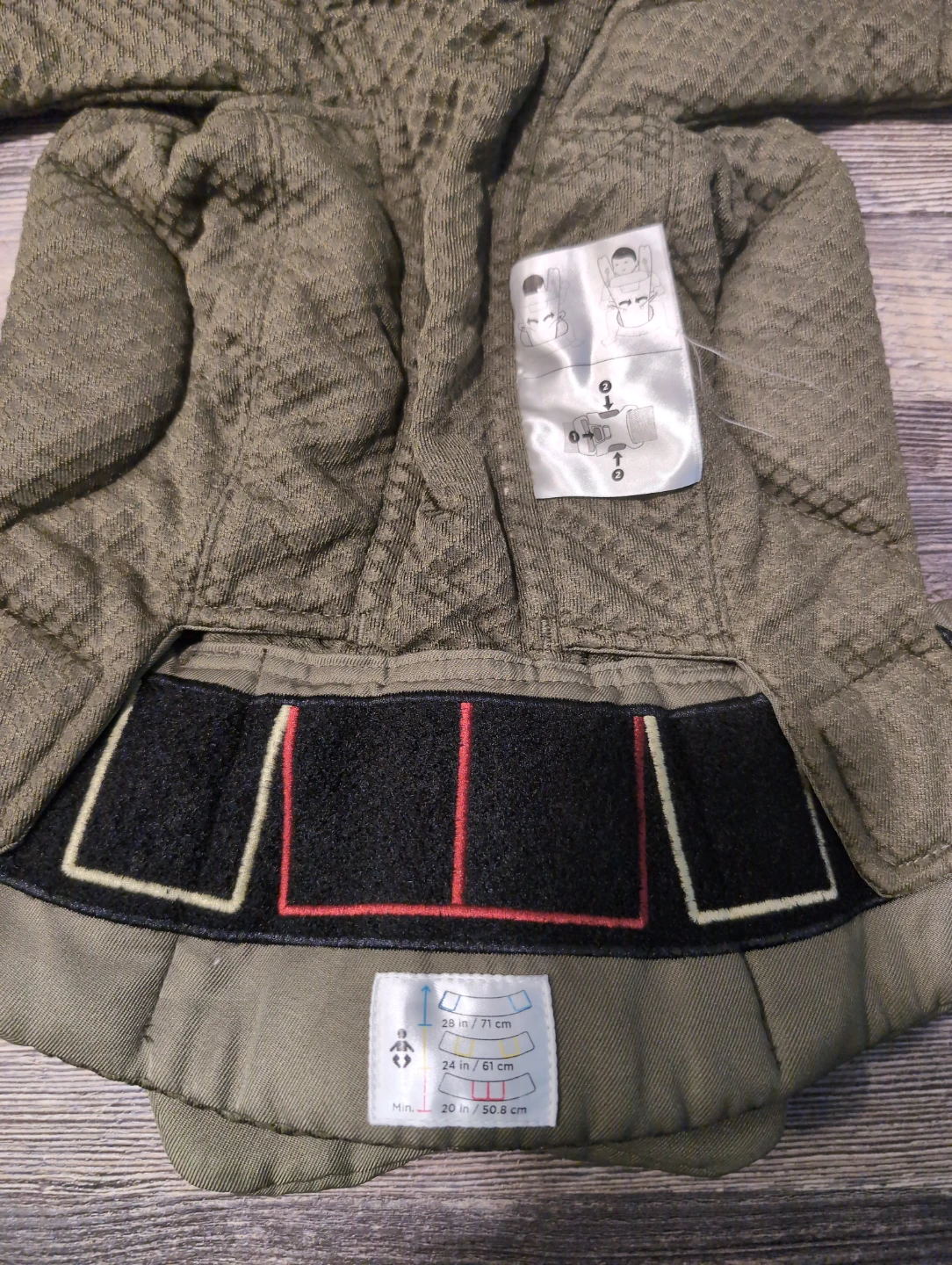Ergobaby Baby Carrier - photo 3