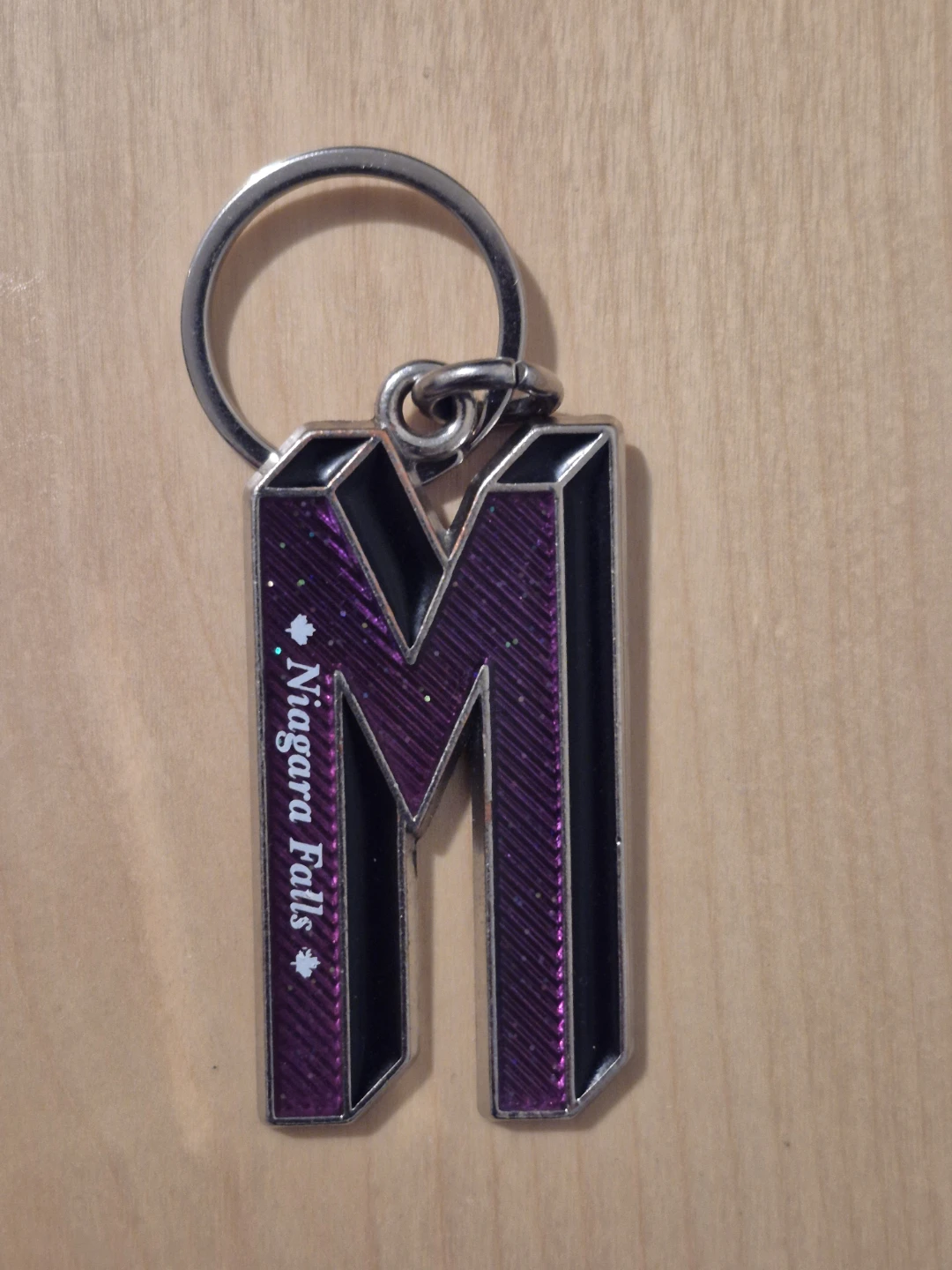 Niagara Falls "M" Keychain