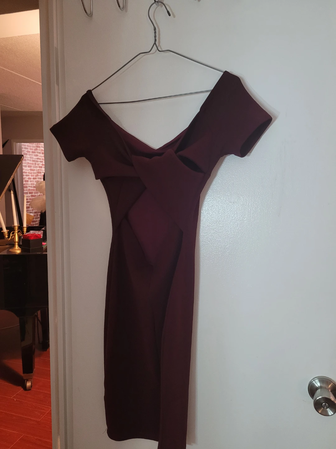 Maroon Off-the-Shoulder Knot Front Dress - photo 2