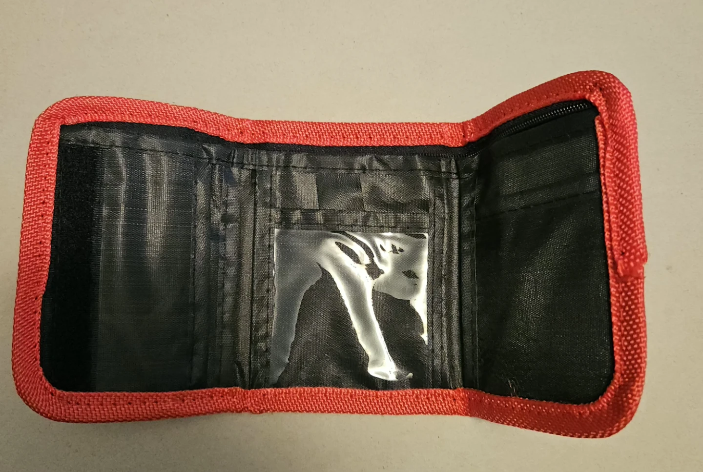 Portugal Flag Tri-Fold Wallet - photo 3