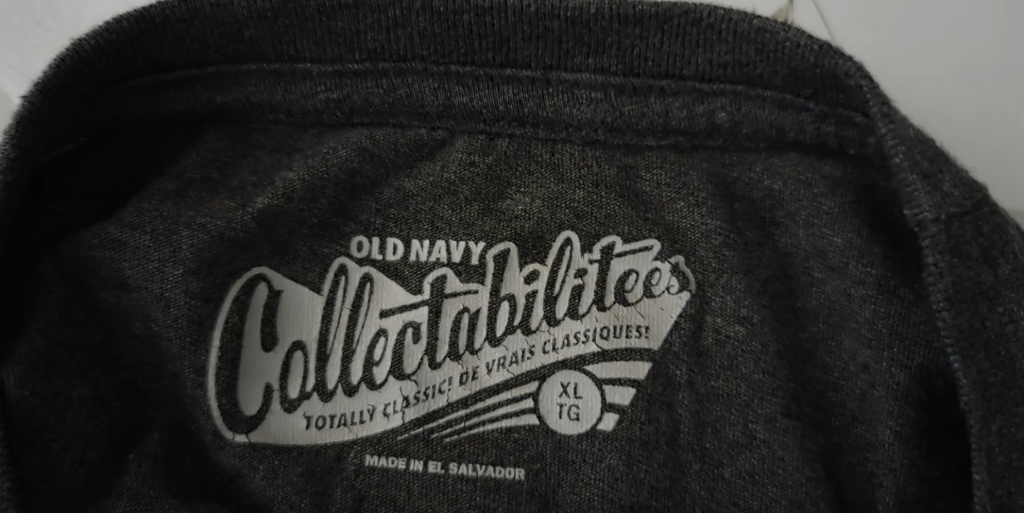 Old Navy Collectibilites Captain America T-Shirt - photo 2