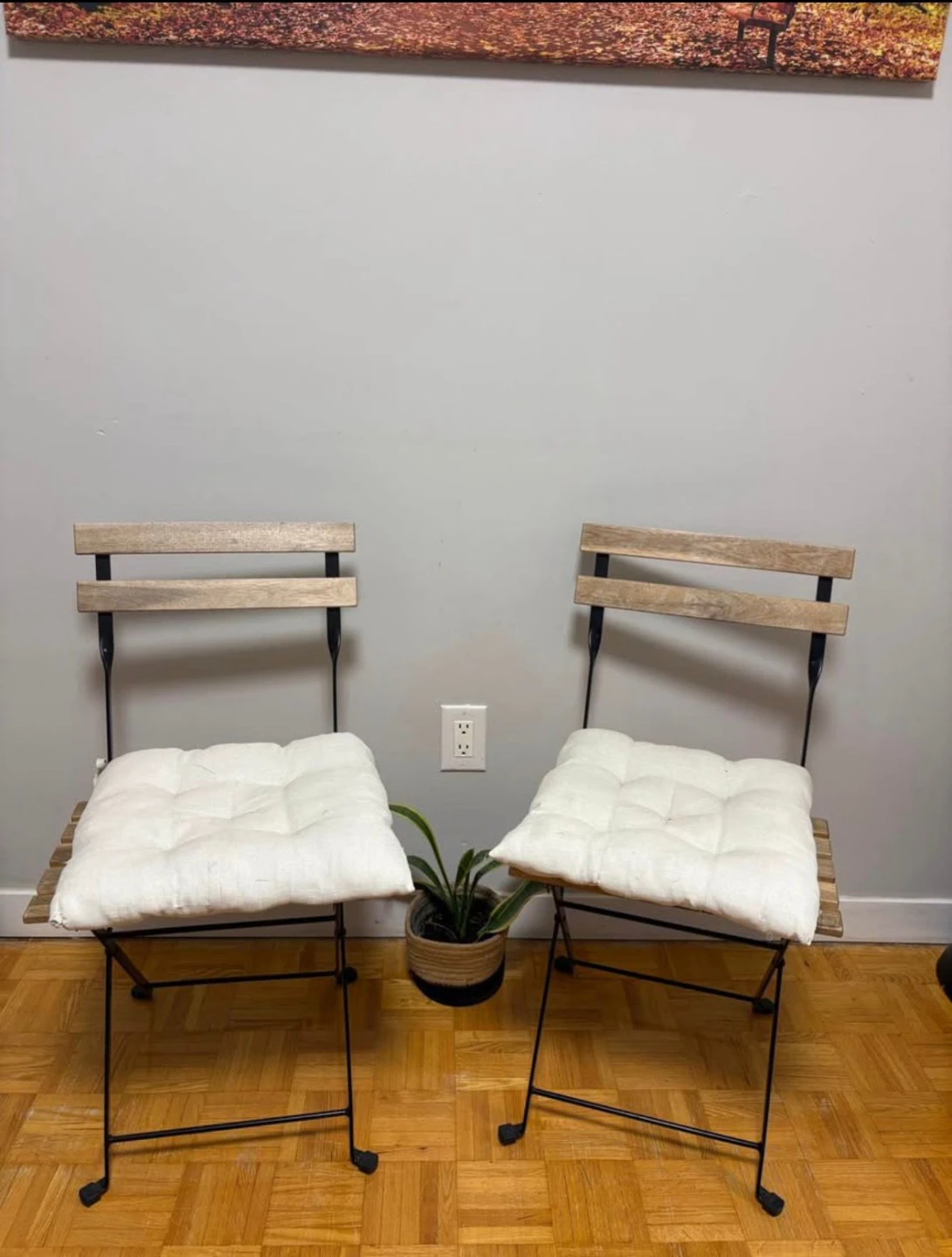 Set of 2 Folding Bistro Chairs with Cushions - photo 2