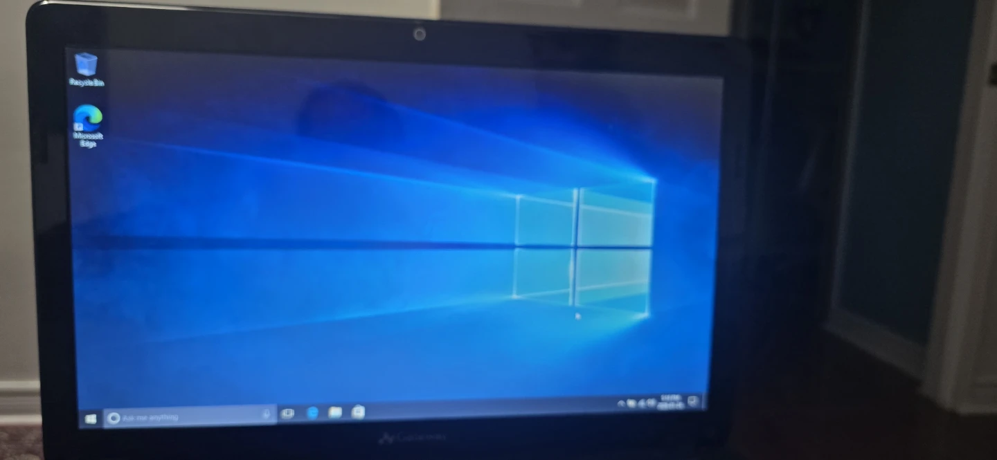 Gateway Laptop - photo 3