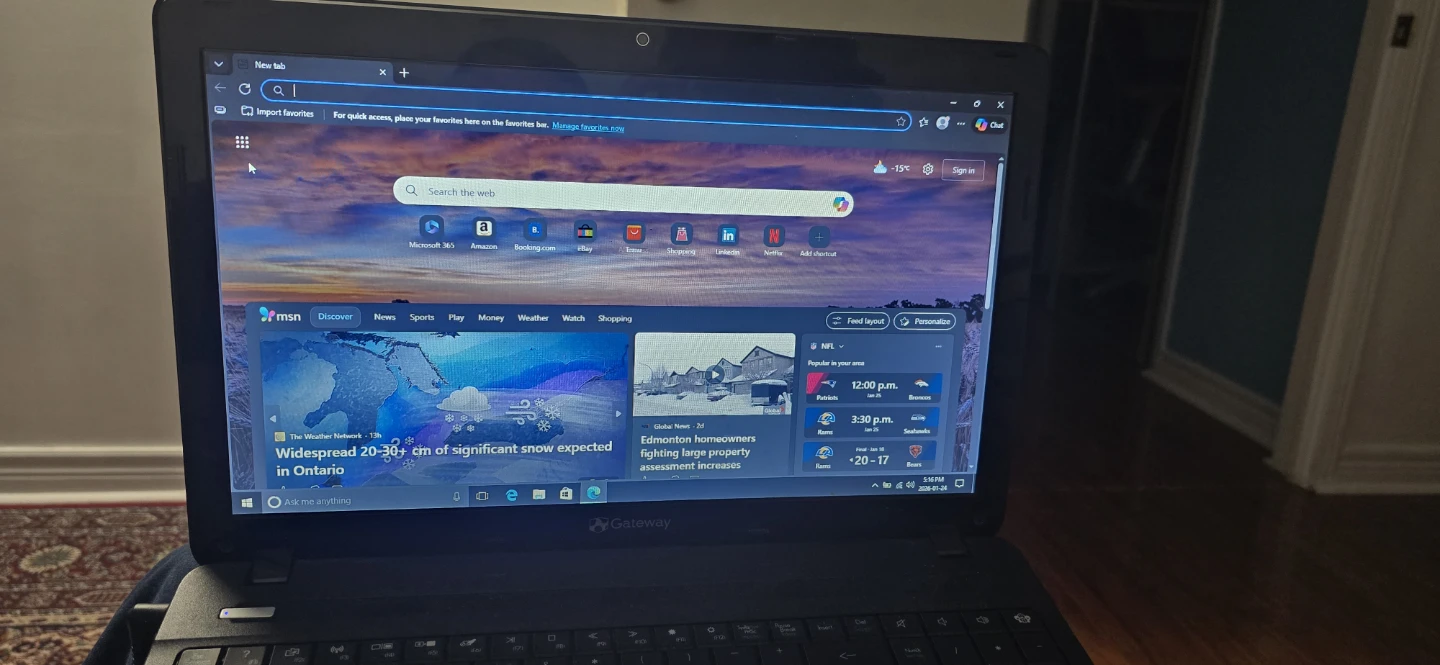 Gateway Laptop - photo 4