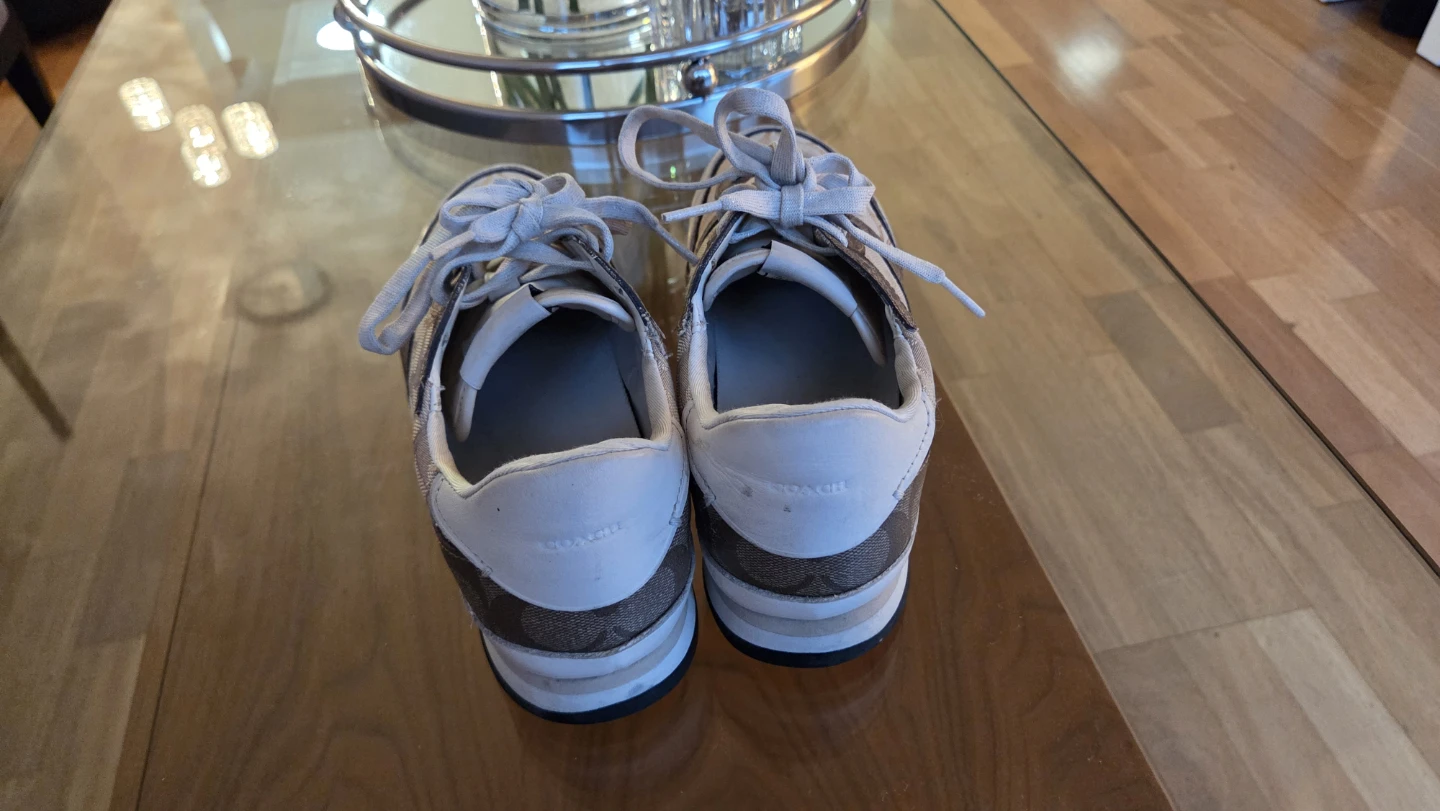 Coach Signature Canvas Sneakers 9.5 - photo 2