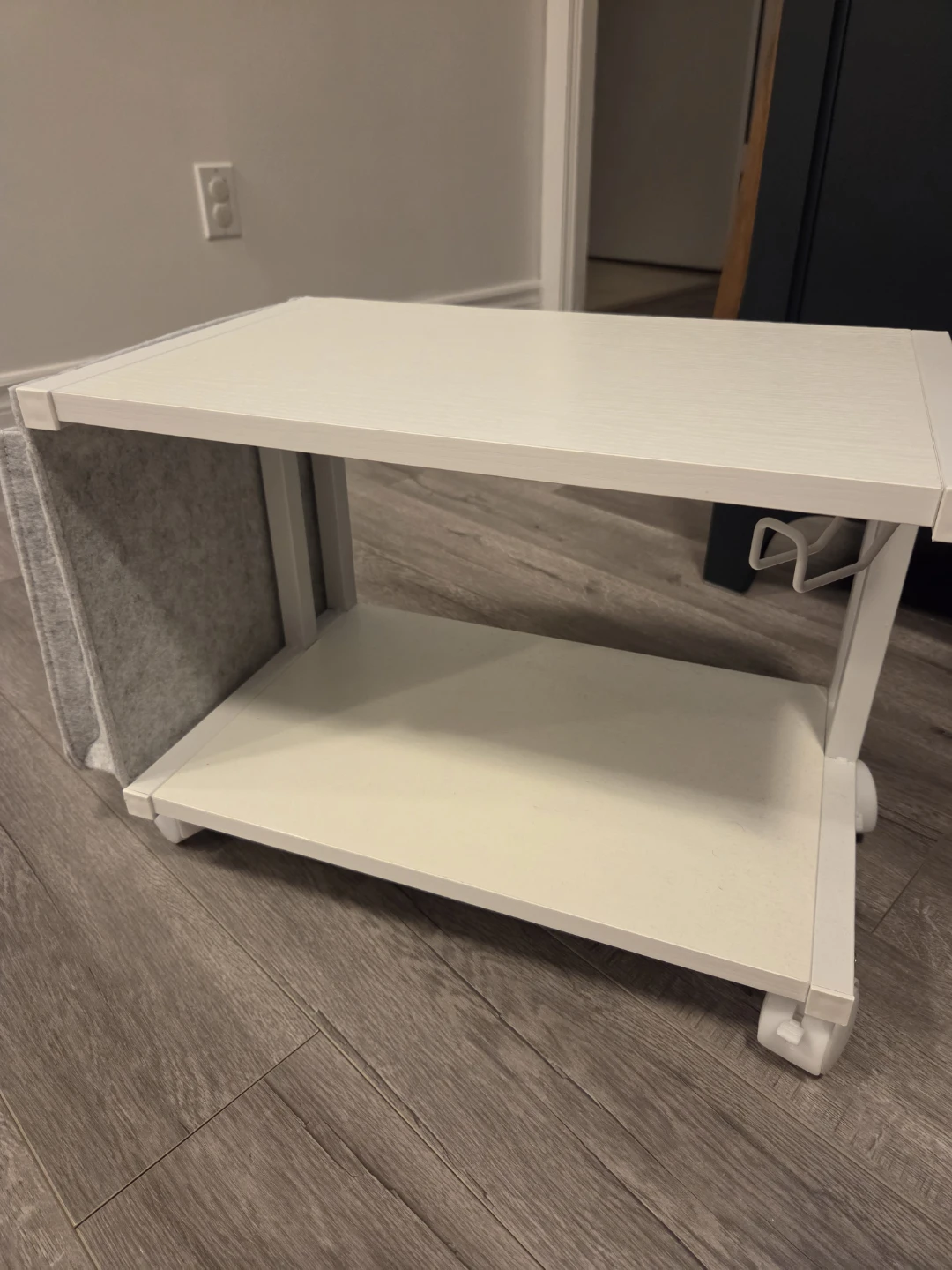 White Two-Tier Side Table with Felt Organizer - photo 4