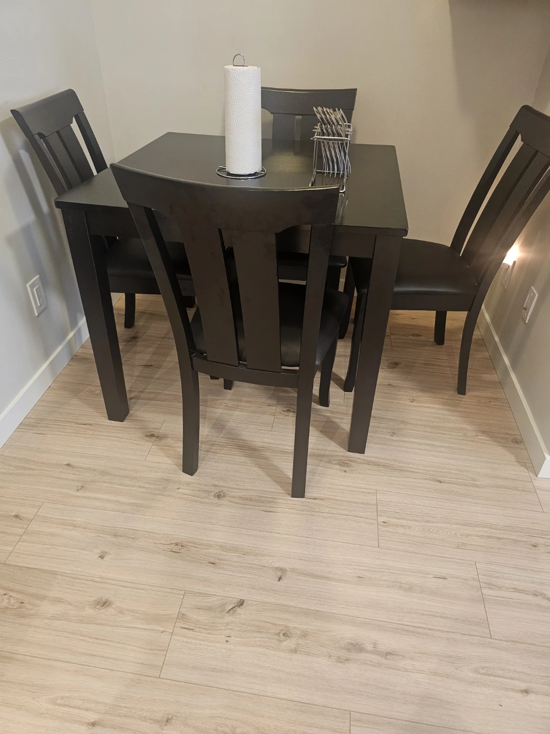 Dark Wood Dining Set with 4 Chairs - photo 2