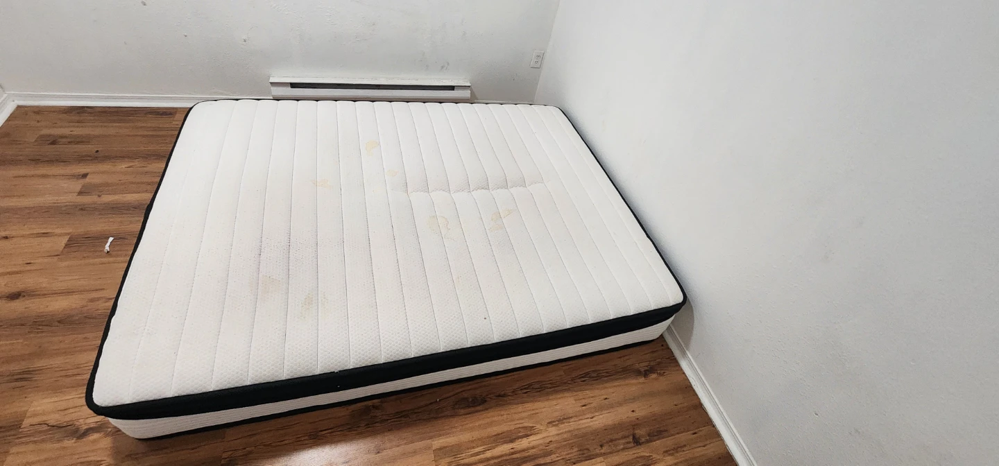Queen Size Mattress - photo 2