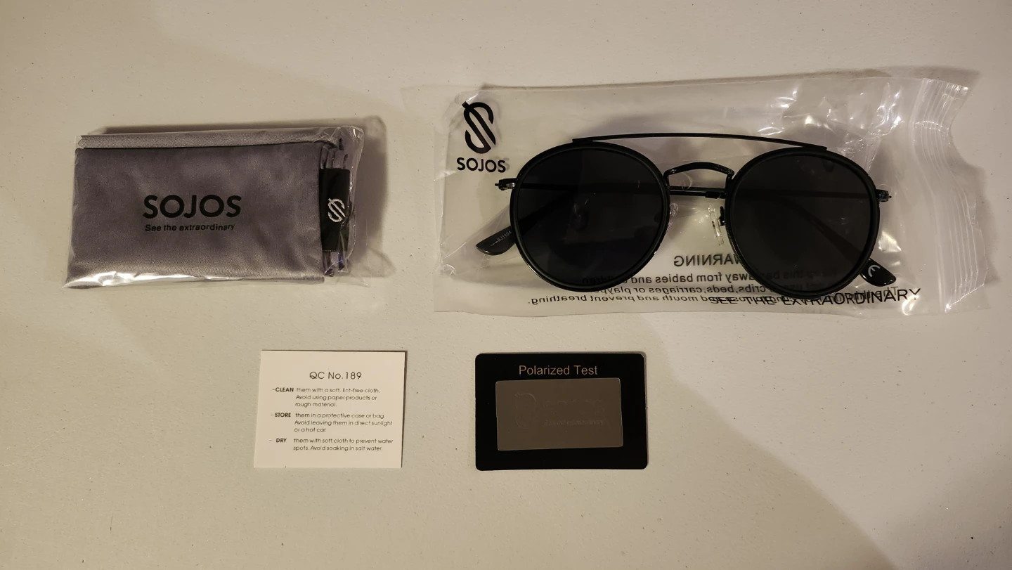 SOJOS Black Round Sunglasses