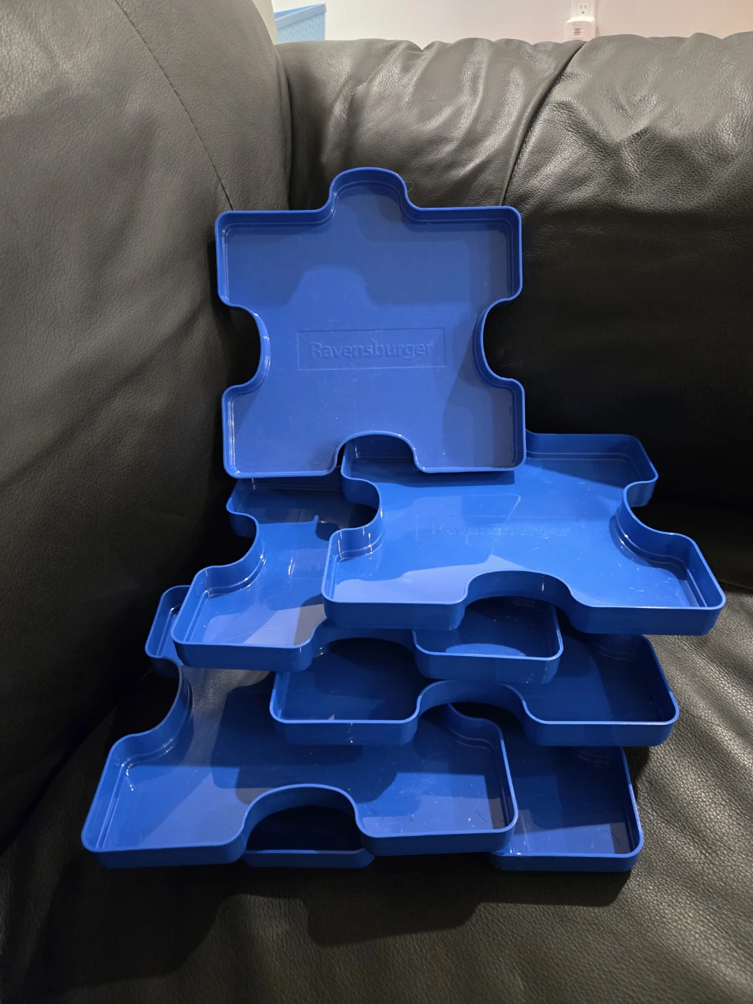 Ravensburger Puzzle Sort & Go Stackable Sorting Trays - photo 3