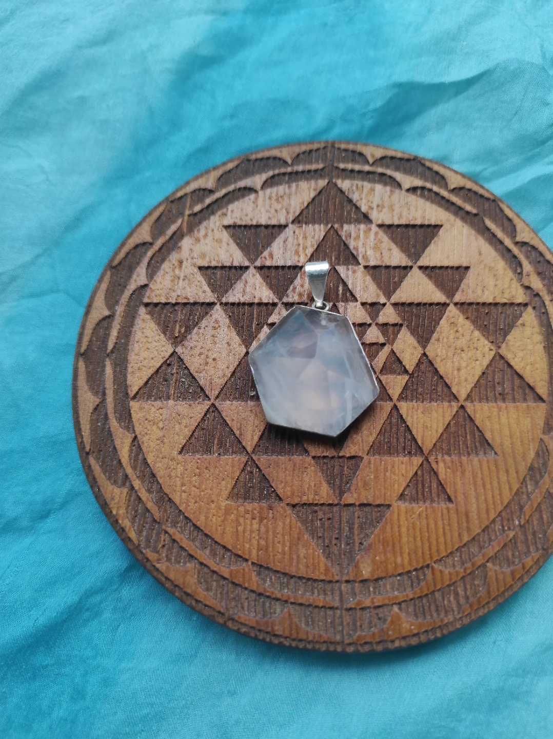 Rose Quartz Pendant 🌹