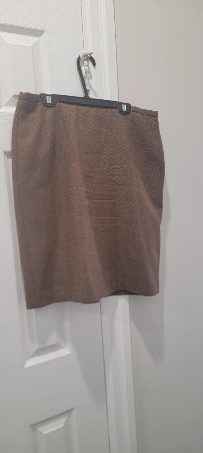 Hervé Bernard by Bernard Holtzman Wool Blend Pencil Skirt