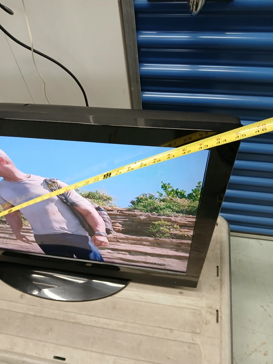 Dynex 45" Flat Screen TV - photo 3