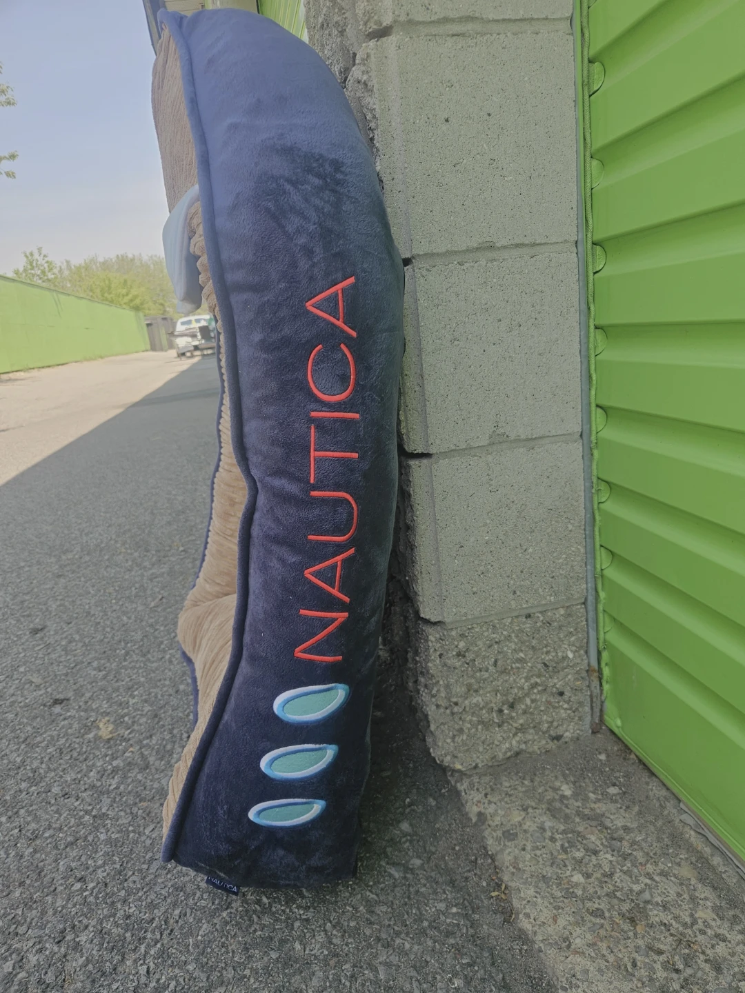Brand New Large Well Padded Nautica Pet Bed
