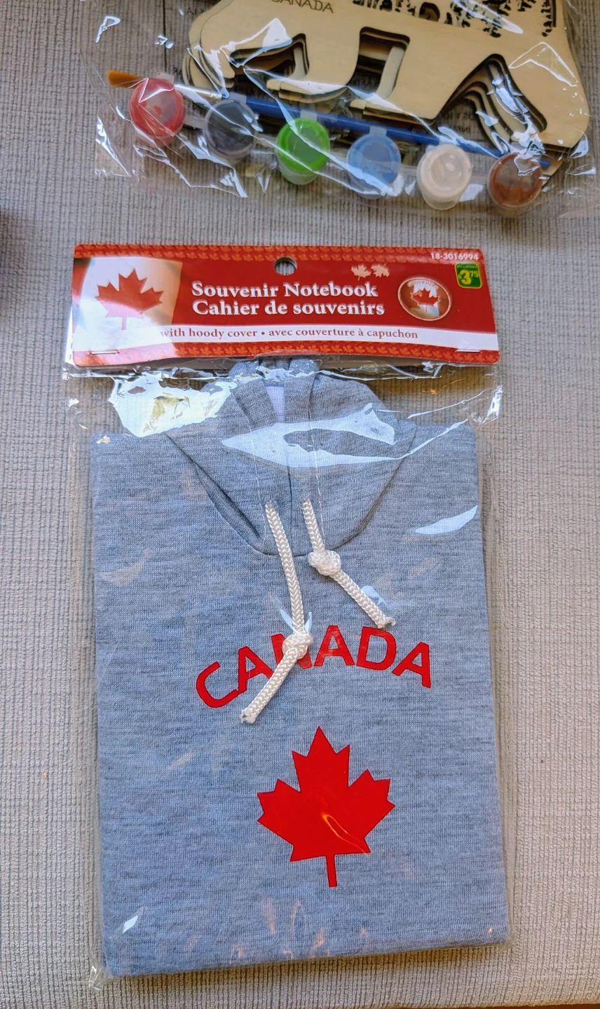 Canada Souvenir Bundle: World Cup or Canada Day - photo 4