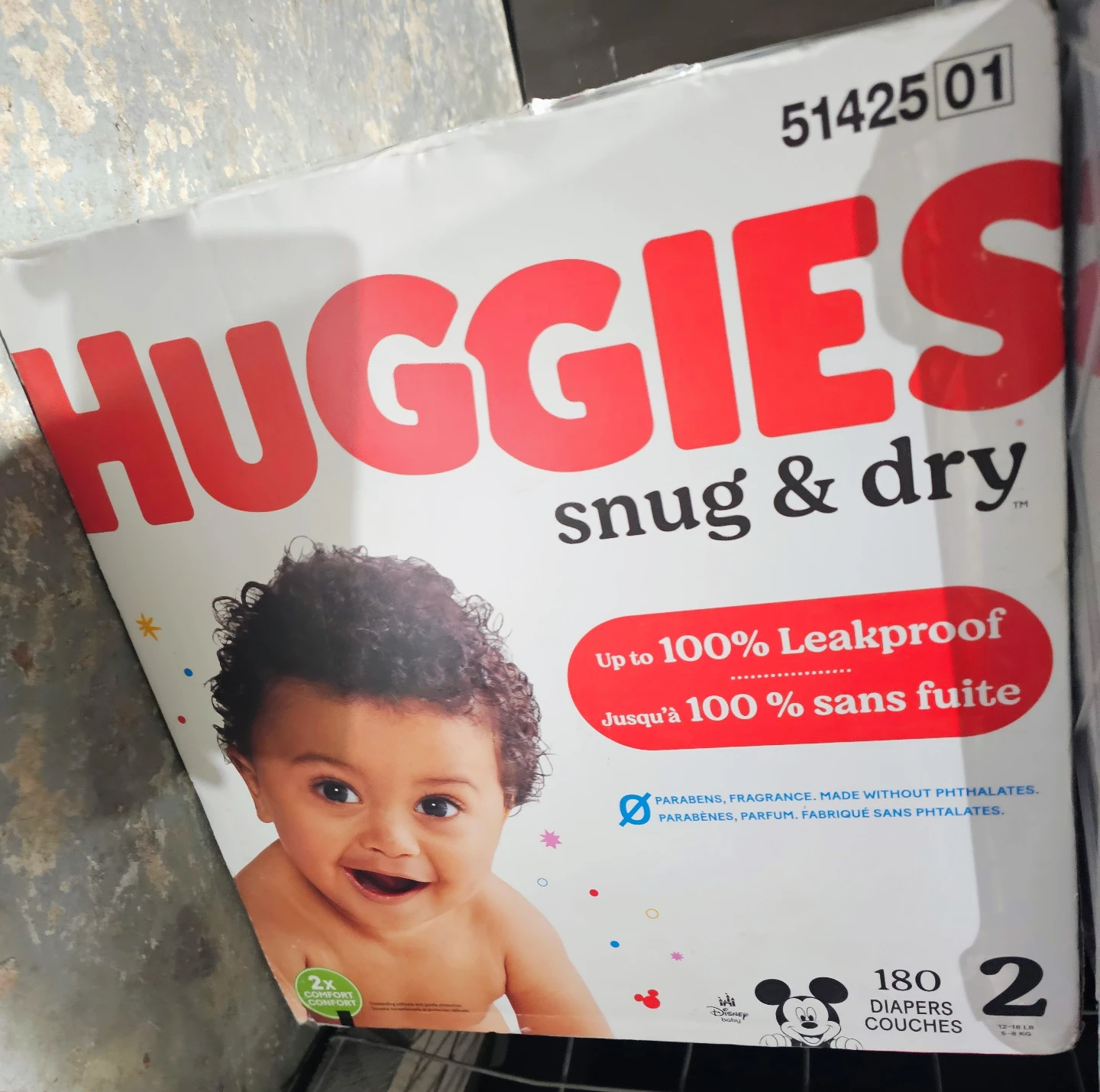 Huggies Snug & Dry Diapers - Size 2 (180 Count)