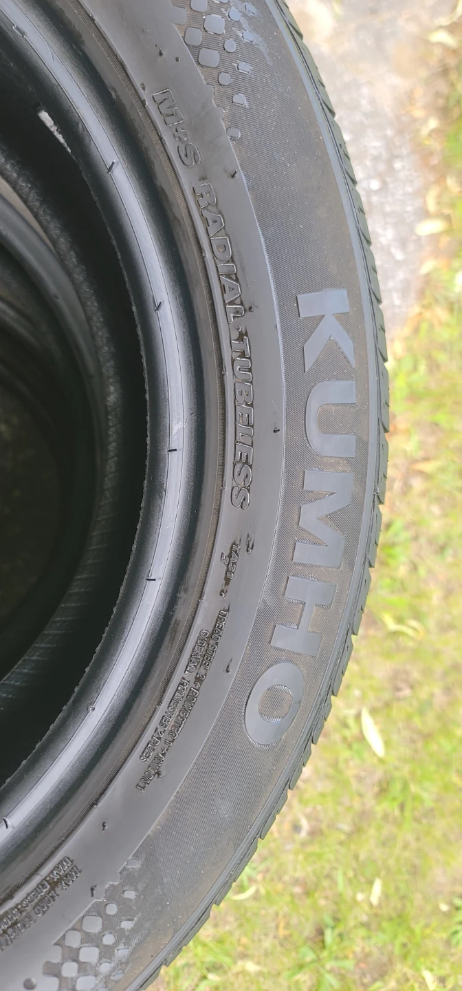 Kumho Solus 205/55R16 Tires - photo 3