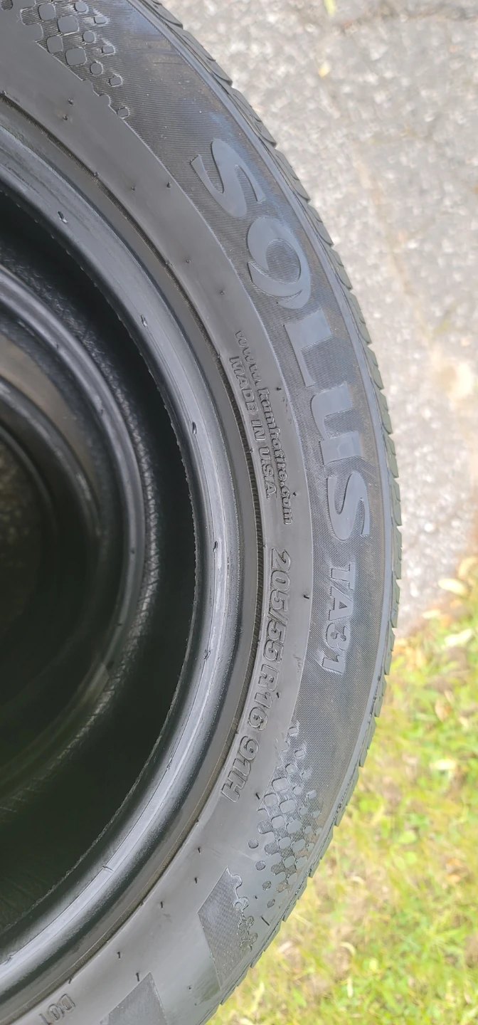 Kumho Solus 205/55R16 Tires - photo 4