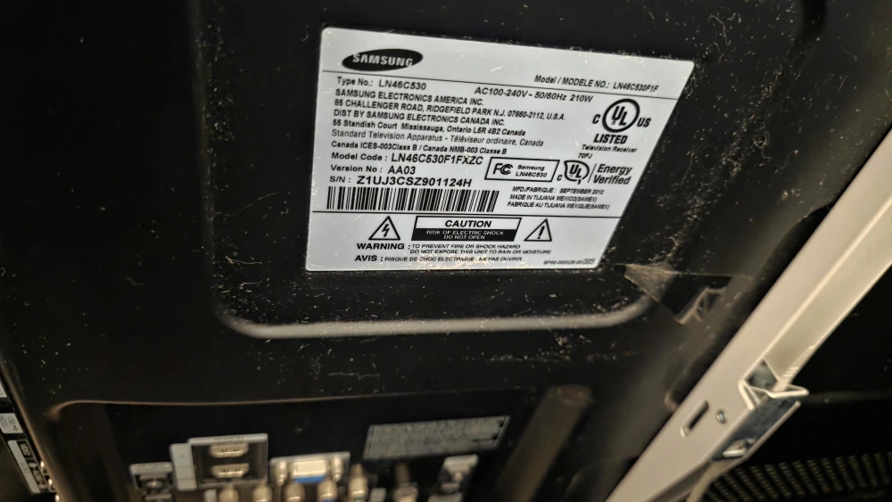 Samsung LN46C530F1F 46" Flat Screen TV - photo 2